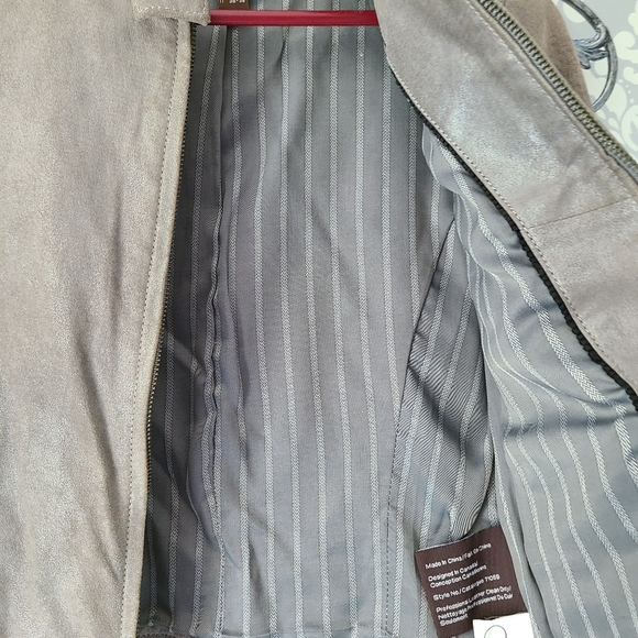 Danier pewter brushed leather moto  jacket - Picture 6 of 9